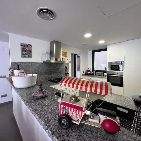 Riera 3/9 1a Apartment