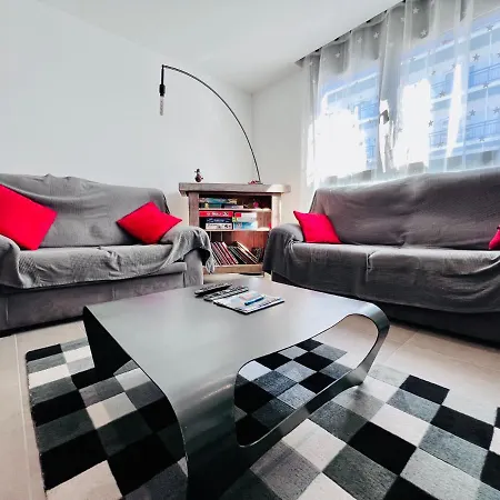 Apartment Riera 3/9 1a *